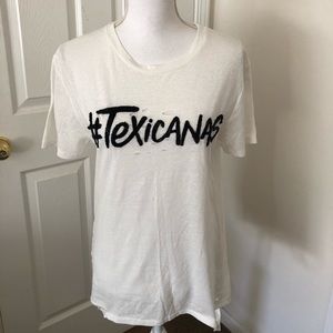 📚 2/$12 NWT Texicanas Top